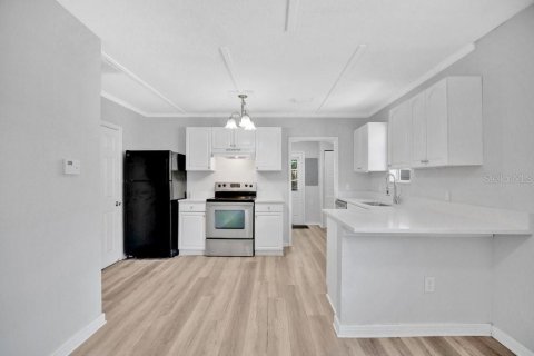 Villa ou maison à vendre à Orlando, Floride: 2 chambres, 91.42 m2 № 2148446 - photo 7