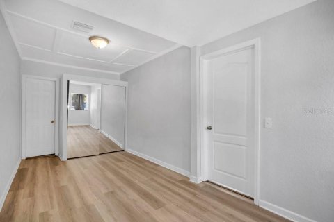 Villa ou maison à vendre à Orlando, Floride: 2 chambres, 91.42 m2 № 2148446 - photo 12
