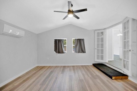 Villa ou maison à vendre à Orlando, Floride: 2 chambres, 91.42 m2 № 2148446 - photo 16