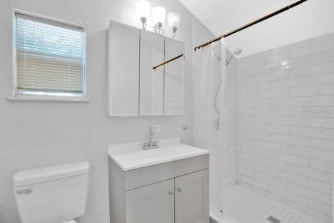 Villa ou maison à vendre à Orlando, Floride: 2 chambres, 91.42 m2 № 2148446 - photo 18