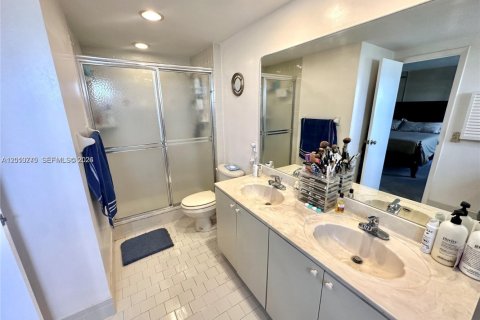 Townhouse in Davie, Florida 3 bedrooms, 138.42 sq.m. № 2076651 - photo 18
