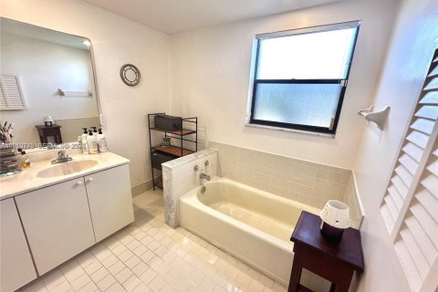 Townhouse in Davie, Florida 3 bedrooms, 138.42 sq.m. № 2076651 - photo 17