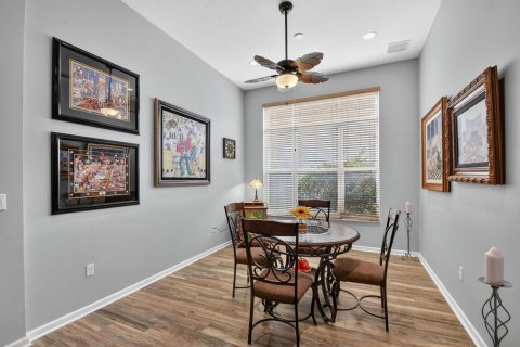 Villa ou maison à vendre à Wellington, Floride: 2 chambres, 219.62 m2 № 2077666 - photo 21