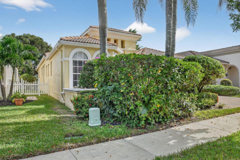 Villa ou maison à vendre à Wellington, Floride: 2 chambres, 219.62 m2 № 2077666 - photo 3