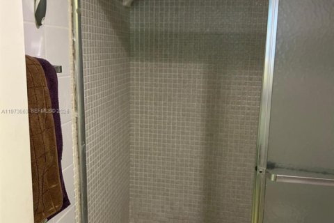 Condominio en venta en Lauderhill, Florida, 1 dormitorio, 72.46 m2 № 2033216 - foto 23