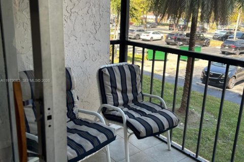 Condominio en venta en Lauderhill, Florida, 1 dormitorio, 72.46 m2 № 2033216 - foto 27