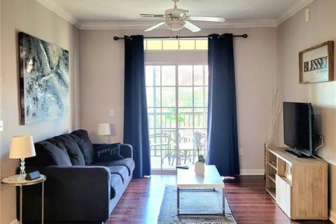 Condo in Davenport, Florida, 2 bedrooms  № 1512102 - photo 2
