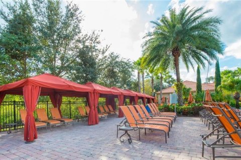 Condo in Davenport, Florida, 2 bedrooms  № 1512102 - photo 16