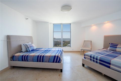 Купить кондоминиум в Авентура, Флорида 2 спальни, 125.7м2, № 1973472 - фото 22