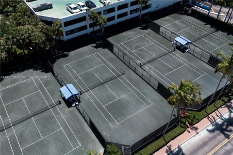 Купить кондоминиум в Авентура, Флорида 2 спальни, 125.7м2, № 1973472 - фото 28