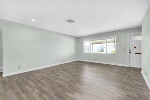 Villa ou maison à vendre à Boynton Beach, Floride: 2 chambres, 149.39 m2 № 2242083 - photo 19