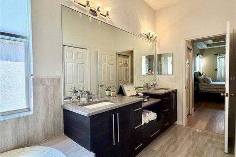 Casa en venta en Lutz, Florida, 4 dormitorios, 210.7 m2 № 2377445 - foto 20