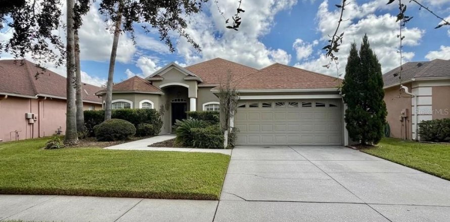 Casa en Lutz, Florida 4 dormitorios, 210.7 m2 № 2377445