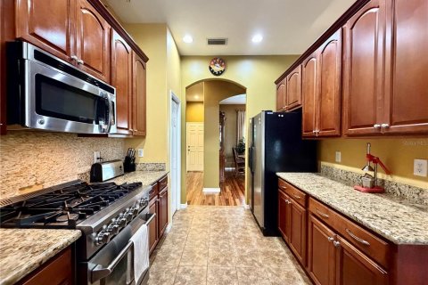 Casa en venta en Lutz, Florida, 4 dormitorios, 210.7 m2 № 2377445 - foto 10