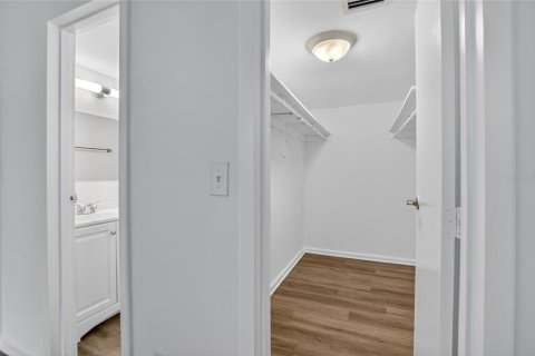 Condominio en venta en Brandon, Florida, 2 dormitorios, 85.93 m2 № 1912647 - foto 13