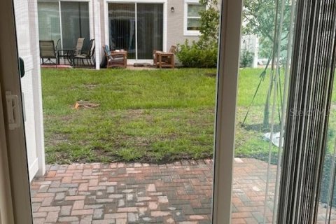Townhouse in Wesley Chapel, Florida 3 bedrooms, 141.4 sq.m. № 1870130 - photo 12