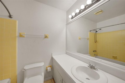 House in Port Charlotte, Florida 2 bedrooms, 85.19 sq.m. № 1847871 - photo 25