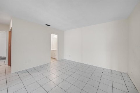 House in Port Charlotte, Florida 2 bedrooms, 85.19 sq.m. № 1847871 - photo 27
