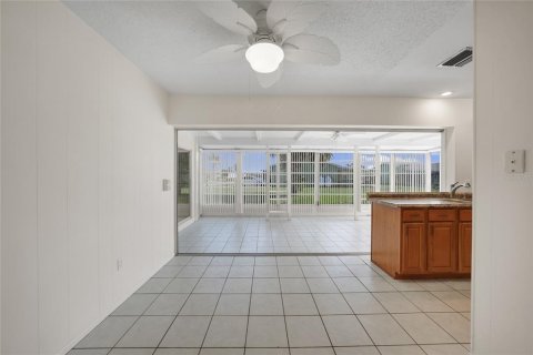 House in Port Charlotte, Florida 2 bedrooms, 85.19 sq.m. № 1847871 - photo 21