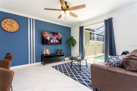 Touwnhouse à vendre à Kissimmee, Floride: 4 chambres, 177.81 m2 № 2125966 - photo 12
