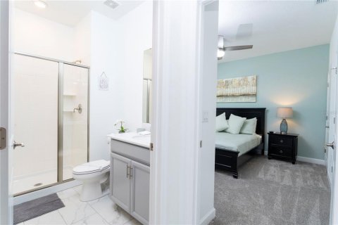 Touwnhouse à vendre à Kissimmee, Floride: 4 chambres, 177.81 m2 № 2125966 - photo 8
