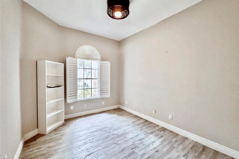 Villa ou maison à louer à Weston, Floride: 4 chambres, 201.78 m2 № 2262442 - photo 21