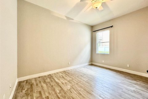 Villa ou maison à louer à Weston, Floride: 4 chambres, 201.78 m2 № 2262442 - photo 27