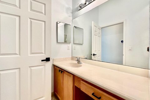 Villa ou maison à louer à Weston, Floride: 4 chambres, 201.78 m2 № 2262442 - photo 24