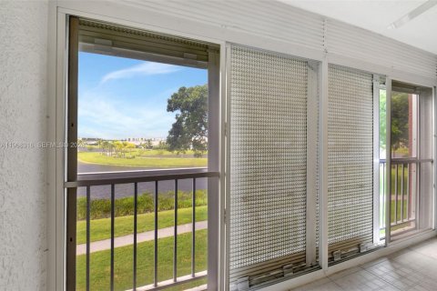 Купить кондоминиум в Делрей-Бич, Флорида 2 спальни, 98.48м2, № 2029527 - фото 6