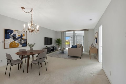 Купить кондоминиум в Делрей-Бич, Флорида 2 спальни, 98.48м2, № 2029527 - фото 1