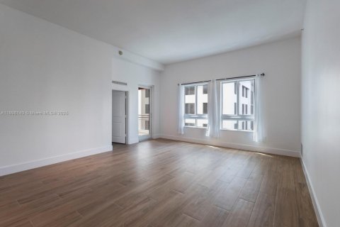 Купить кондоминиум в Майами, Флорида 2 спальни, 117.06м2, № 1949360 - фото 6