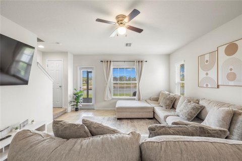 Townhouse in MAGNOLIA PARK in Riverview, Florida 2 bedrooms, 122.63 sq.m. № 2227496 - photo 6