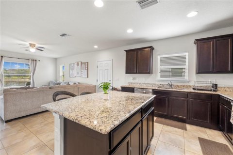 Townhouse in MAGNOLIA PARK in Riverview, Florida 2 bedrooms, 122.63 sq.m. № 2227496 - photo 11