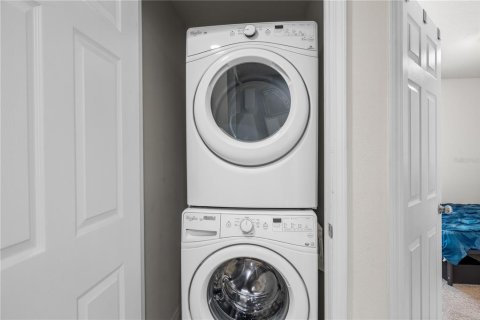 Townhouse in MAGNOLIA PARK in Riverview, Florida 2 bedrooms, 122.63 sq.m. № 2227496 - photo 24