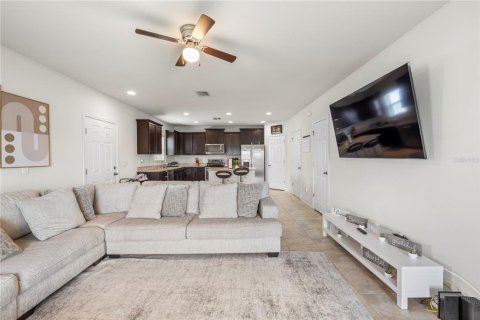 Townhouse in MAGNOLIA PARK in Riverview, Florida 2 bedrooms, 122.63 sq.m. № 2227496 - photo 4