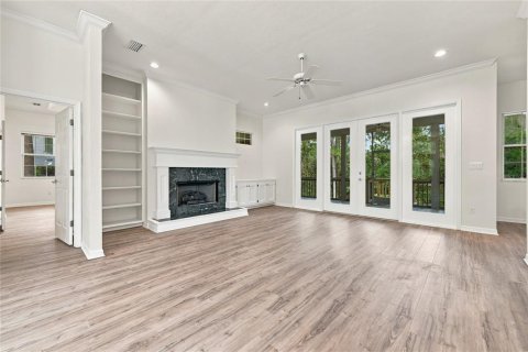 House in Gainesville, Florida 4 bedrooms, 219.62 sq.m. № 2386034 - photo 14