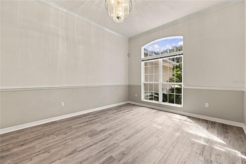 House in Gainesville, Florida 4 bedrooms, 219.62 sq.m. № 2386034 - photo 10