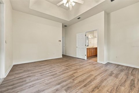 House in Gainesville, Florida 4 bedrooms, 219.62 sq.m. № 2386034 - photo 29