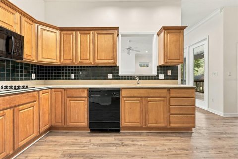 House in Gainesville, Florida 4 bedrooms, 219.62 sq.m. № 2386034 - photo 19