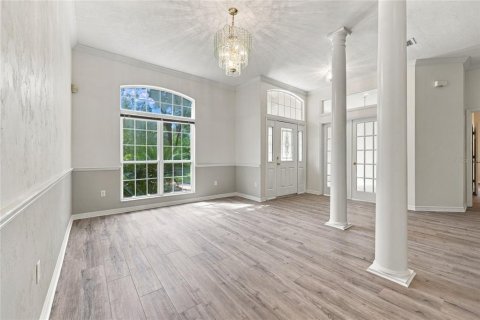 House in Gainesville, Florida 4 bedrooms, 219.62 sq.m. № 2386034 - photo 12