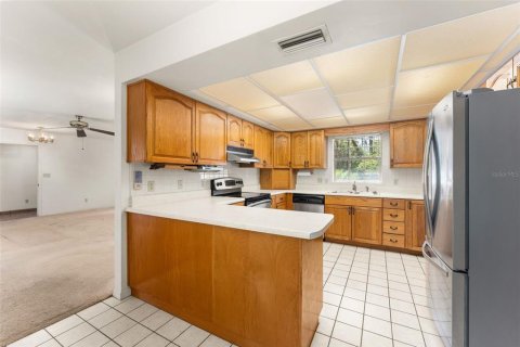 Villa ou maison à vendre à Alachua, Floride: 3 chambres, 174.28 m2 № 2418731 - photo 8