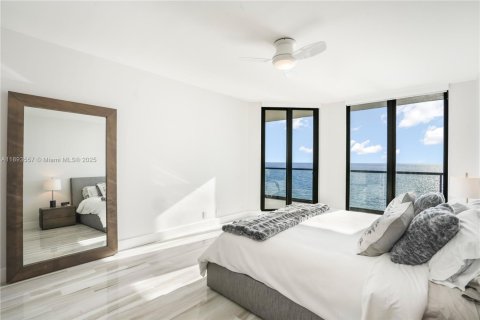 Condo in Pompano Beach, Florida, 2 bedrooms  № 1948096 - photo 25