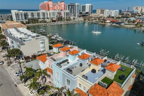 Adosado en venta en Clearwater, Florida, 3 dormitorios, 211.35 m2 № 1539215 - foto 3
