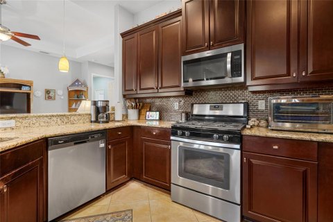 Casa en venta en Mount Dora, Florida, 3 dormitorios, 156.26 m2 № 1732804 - foto 18
