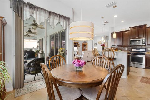 Casa en venta en Mount Dora, Florida, 3 dormitorios, 156.26 m2 № 1732804 - foto 16