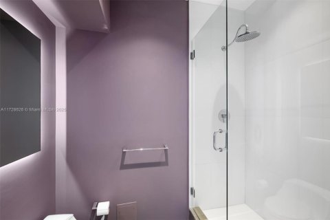 Condominio en venta en Miami Beach, Florida, 1 dormitorio, 86.4 m2 № 1942768 - foto 9