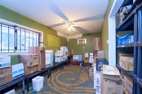 Commercial property in Brandon, Florida 486.81 sq.m. № 2139735 - photo 29