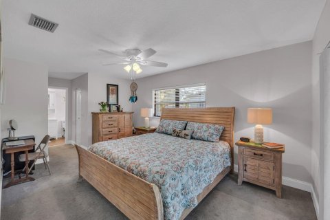House in Delray Beach, Florida 2 bedrooms, 126.72 sq.m. № 2186496 - photo 24