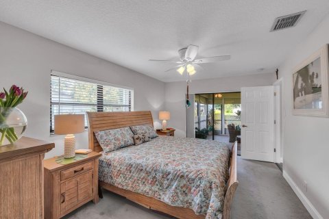 House in Delray Beach, Florida 2 bedrooms, 126.72 sq.m. № 2186496 - photo 22