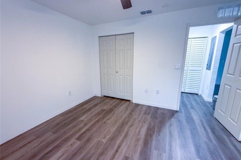Appartement à louer à Orlando, Floride: 2 chambres, 95.41 m2 № 2395523 - photo 10